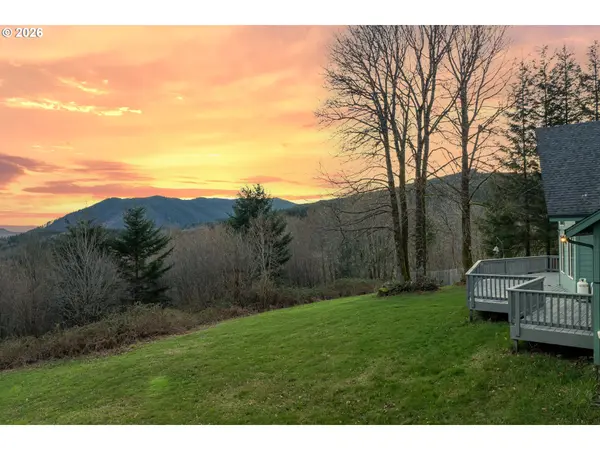 185 CORONET DR, Ariel, WA 98603