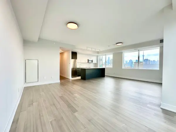 664 Spadina AVE #701, Toronto C01, ON M5S 0G4