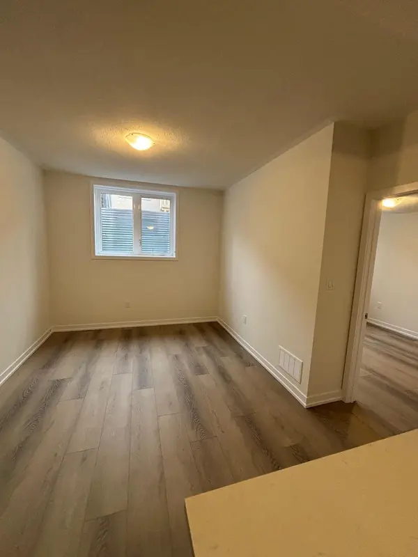 82 ziibi WAY, Clarington, ON L1B 0W5