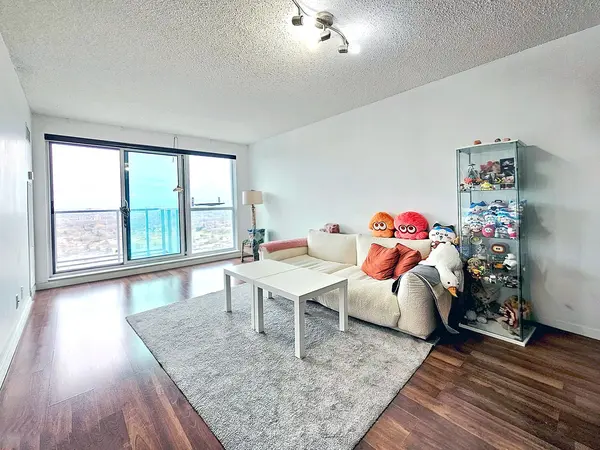 50 Town Centre CT #2801, Toronto E09, ON M1P 4Y7