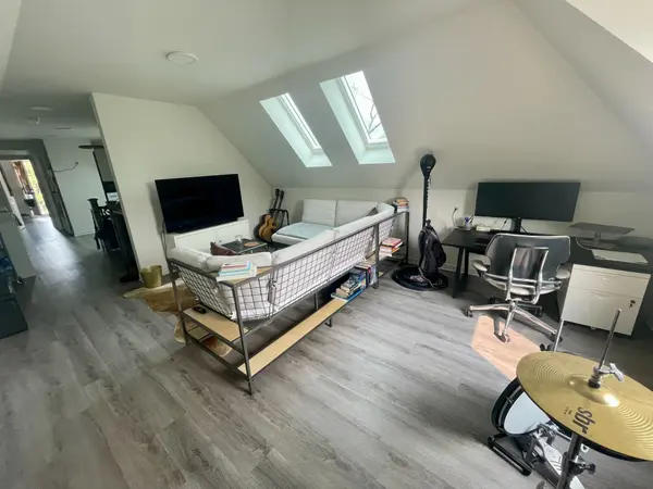 1258 Broadview AVE #4, Toronto E03, ON M4K 2T4