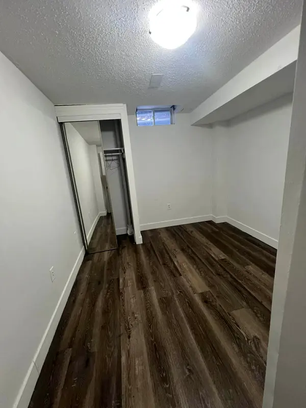 118 Solway AVE, Vaughan, ON L6A 2X1