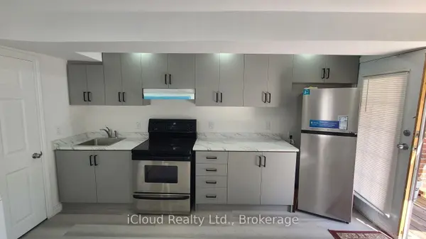 17 Joseph ST, Brampton, ON L6X 1H6