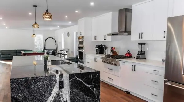 1023 Ril Lake RD, Lake Of Bays, ON P0B 1A0