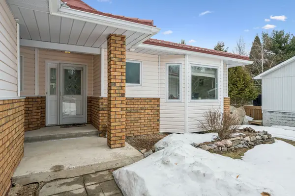 40 Covered Bridge TRL, Bracebridge, ON P1L 1Y1