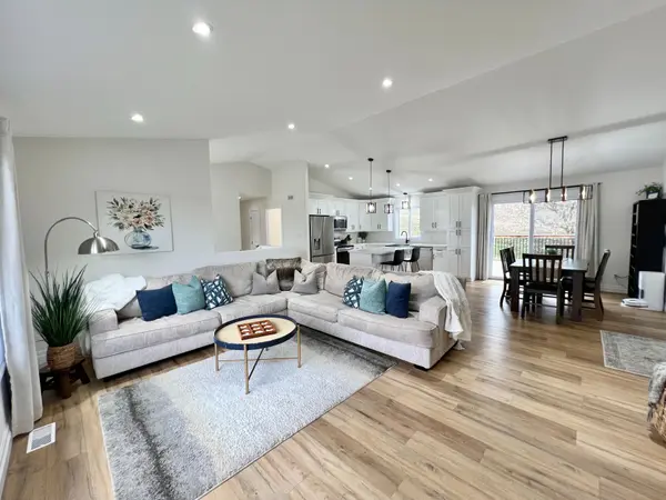 426 Free RD, Quinte West, ON K0K 2C0