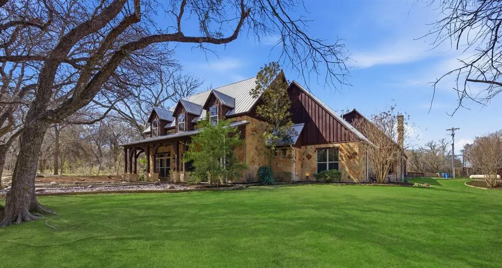 129 Trinity Bluffs, Aledo, TX 76008