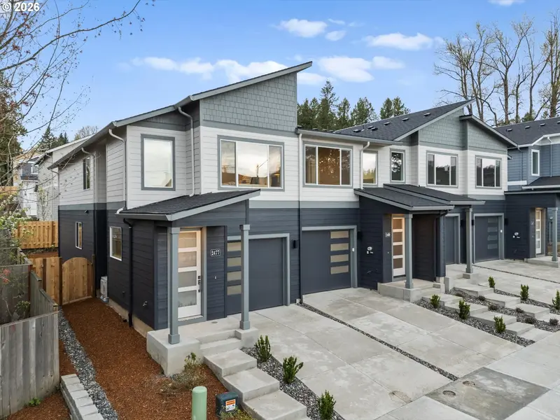 2477 NW 1ST DR, Gresham, OR 97030