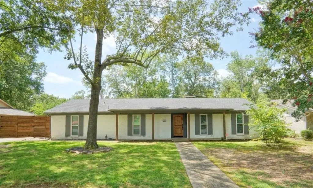 3260 Clark Lane, Paris, TX 75460