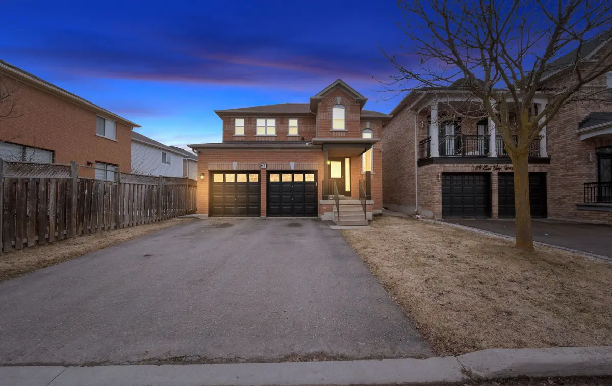 61 Earl Grey CRES, Brampton, ON L7A 2L2