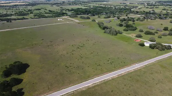 366 Yellowstone Drive, Oglesby, TX 76561