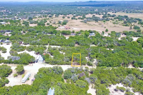 162 Wyatt Earp Drive, Bandera, TX 78003