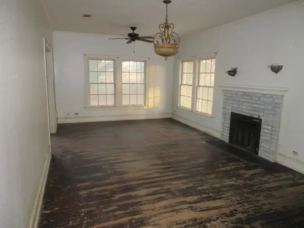 14924 Parkway Drive, Hosston, LA 71043