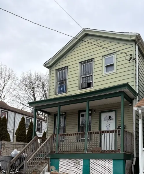 33 N 7Th St, Paterson City, NJ 07522