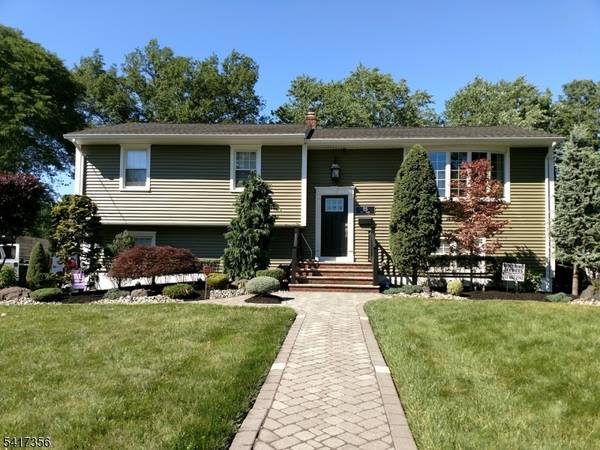 25 Kent Pl, Clark Twp., NJ 07066