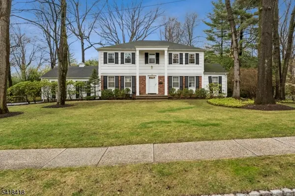 77 Hansell Rd, New Providence Boro, NJ 07974