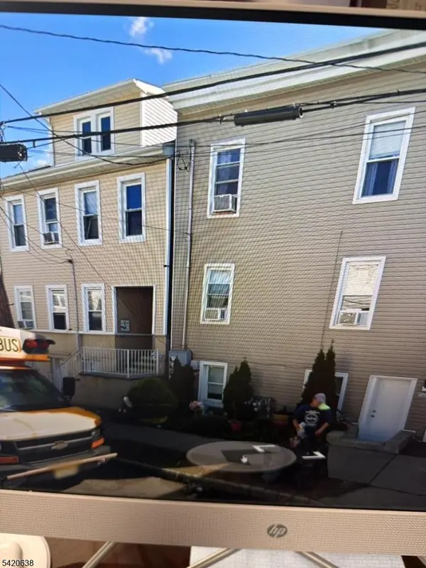 16 Columbus St, Bloomfield Twp., NJ 07003