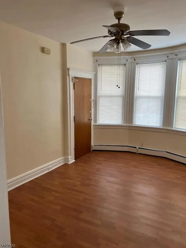 16 Columbus St, Bloomfield Twp., NJ 07003