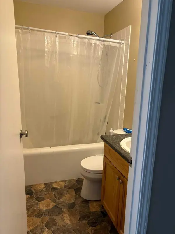 201 A&B First ST, Morrin, AB T0J 2B0