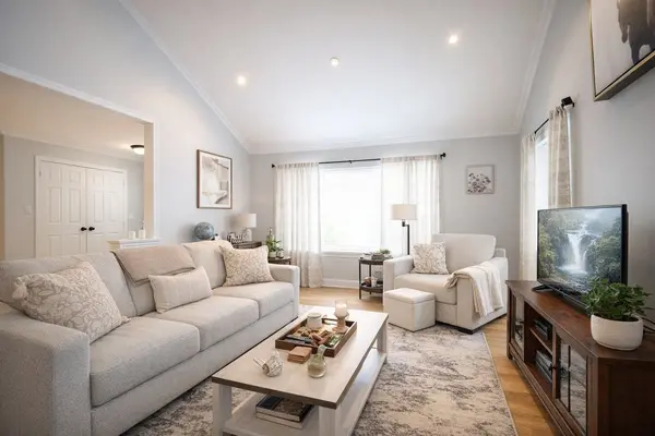 1086 Somerville ST, Oshawa, ON L1G 4K5