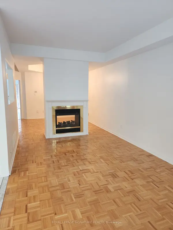 115 Blue Willow DR, Vaughan, ON L4L 9E9