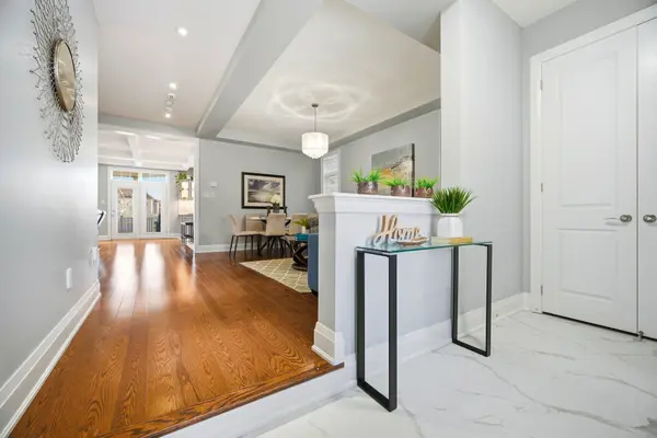 162 Coastline DR, Brampton, ON L6Y 0S2