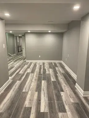 82 Banbridge CRES #BSMT, Brampton, ON L6X 5M1