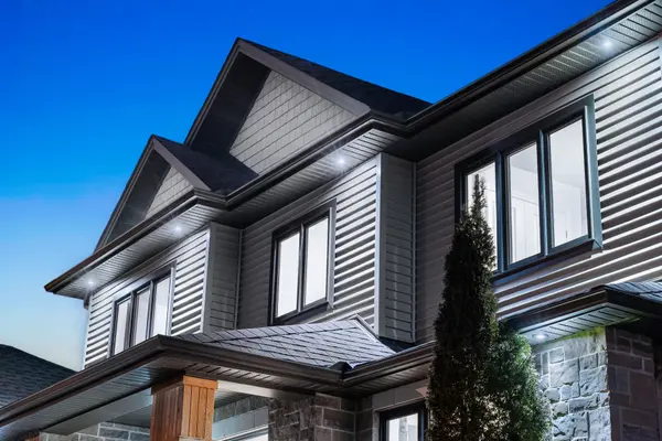 110 Talos CIR, Stittsville - Munster - Richmond, ON K0A 2Z0