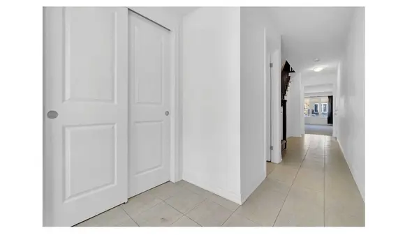 170 Heron ST, Welland, ON L3C 0G7