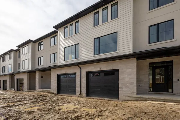 233 Upper Queen ST #2, Thames Centre, ON N0M 2P0