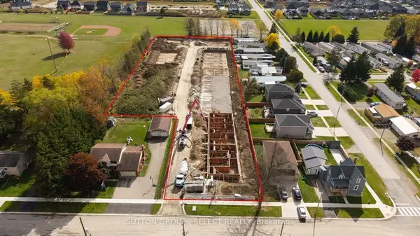 233 Upper Queen ST #12, Thames Centre, ON N0M 2P0