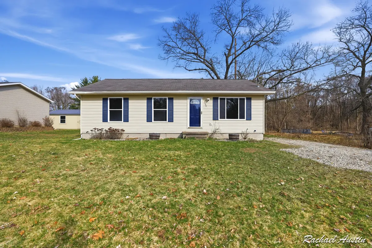 1100 N Edgewood ST, Greenville, MI 48838