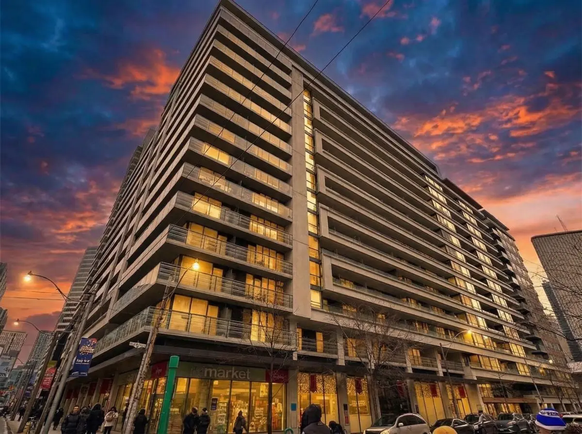 111 Elizabeth ST #1721, Toronto C01, ON M5G 1P7