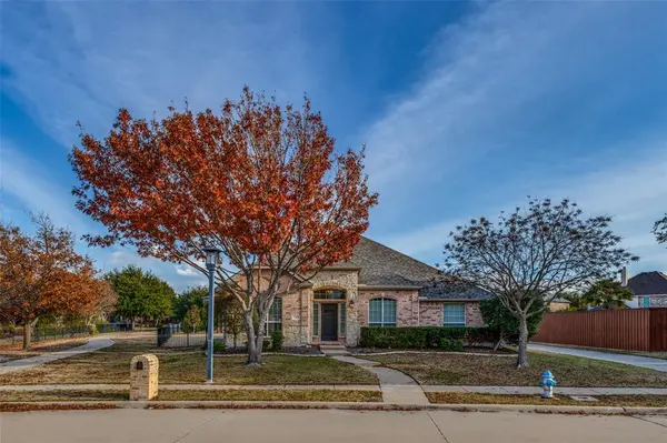 8 Bear Run, Frisco, TX 75033