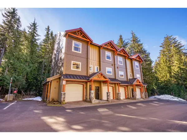 87858 E CREEK RIDGE RD, Government Camp, OR 97028