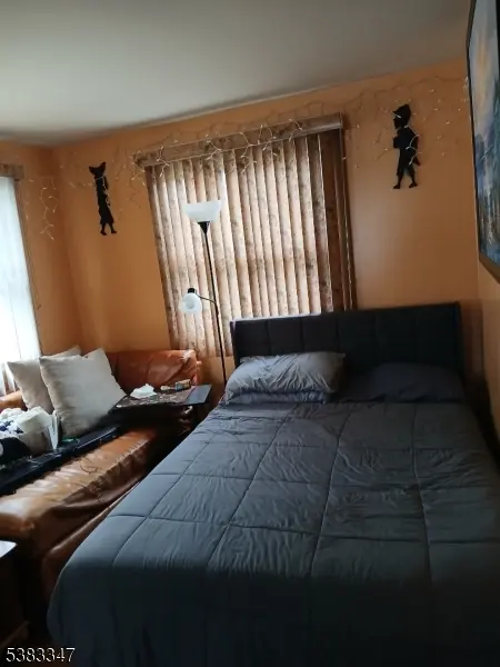 405 E 40Th St, Paterson City, NJ 07504