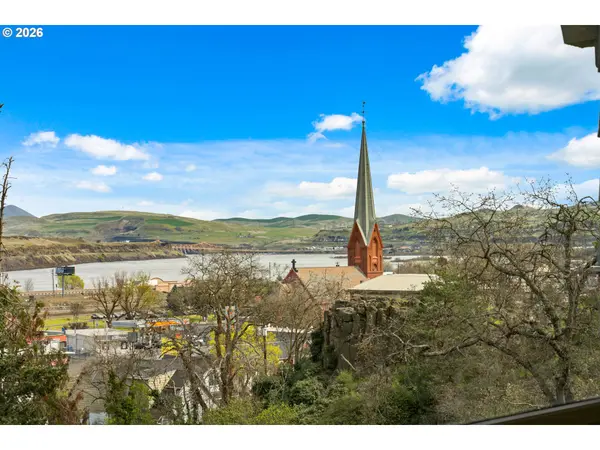 600 GARRISON ST, The Dalles, OR 97058