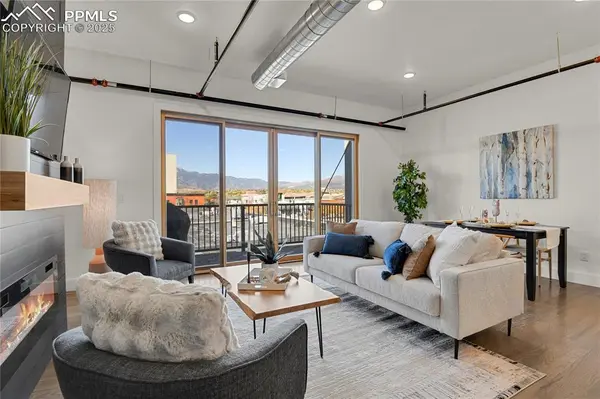 117 E Bijou ST #202, Colorado Springs, CO 80903