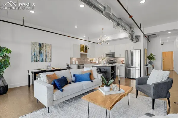 117 E Bijou ST #202, Colorado Springs, CO 80903