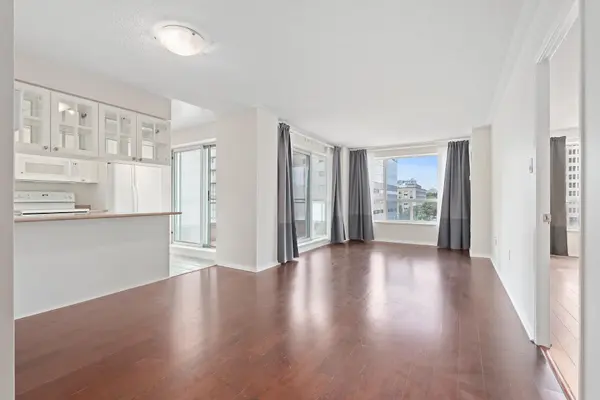 887 Bay ST #606, Toronto C01, ON M5S 3K4