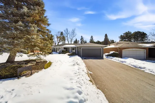 41 Camlaren CRES, Vaughan, ON L0J 1C0