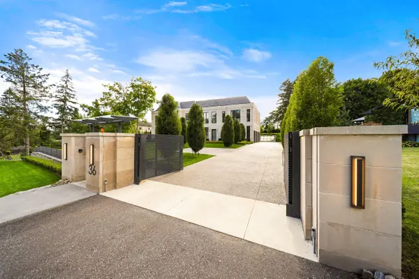 36 Waymar Heights BLVD, Vaughan, ON L4L 2P7