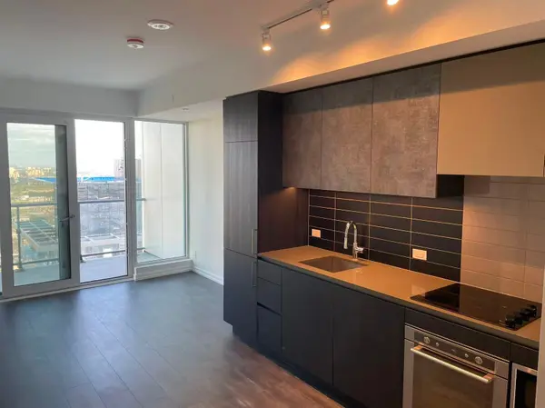 1000 Portage Pkwy #4309, Vaughan, ON L4K 0L1