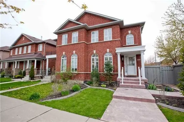 100 Castle Park BLVD, Vaughan, ON L4H 2R7