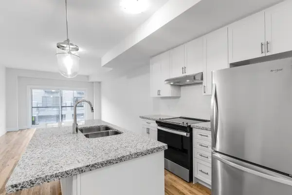 1760A Lawrence AVE W #85, Toronto W04, ON M6L 3C4