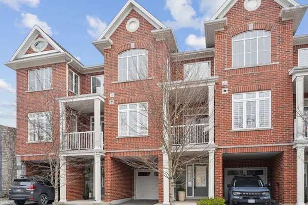 181 Plains RD W #29, Burlington, ON L7T 0B1