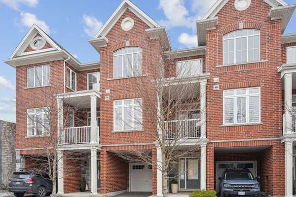 181 Plains RD W #29, Burlington, ON L7T 0B1