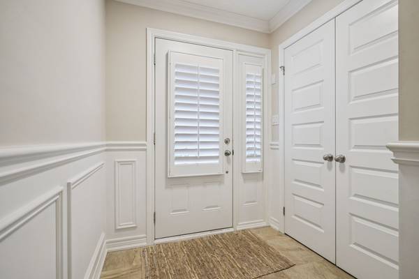 181 Plains RD W #29, Burlington, ON L7T 0B1