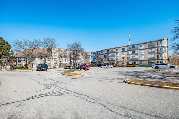 8351 McLaughlin RD #141, Brampton, ON L6Y 4H8