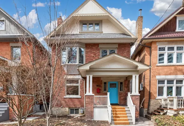 102 Gothic AVE, Toronto W02, ON M6P 2V9